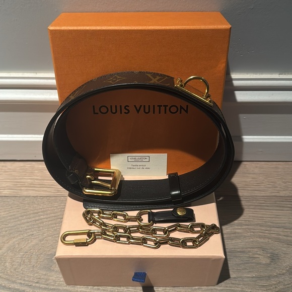 Louis Vuitton LV Logo Belt with Gold Chain - Picture 2 of 3